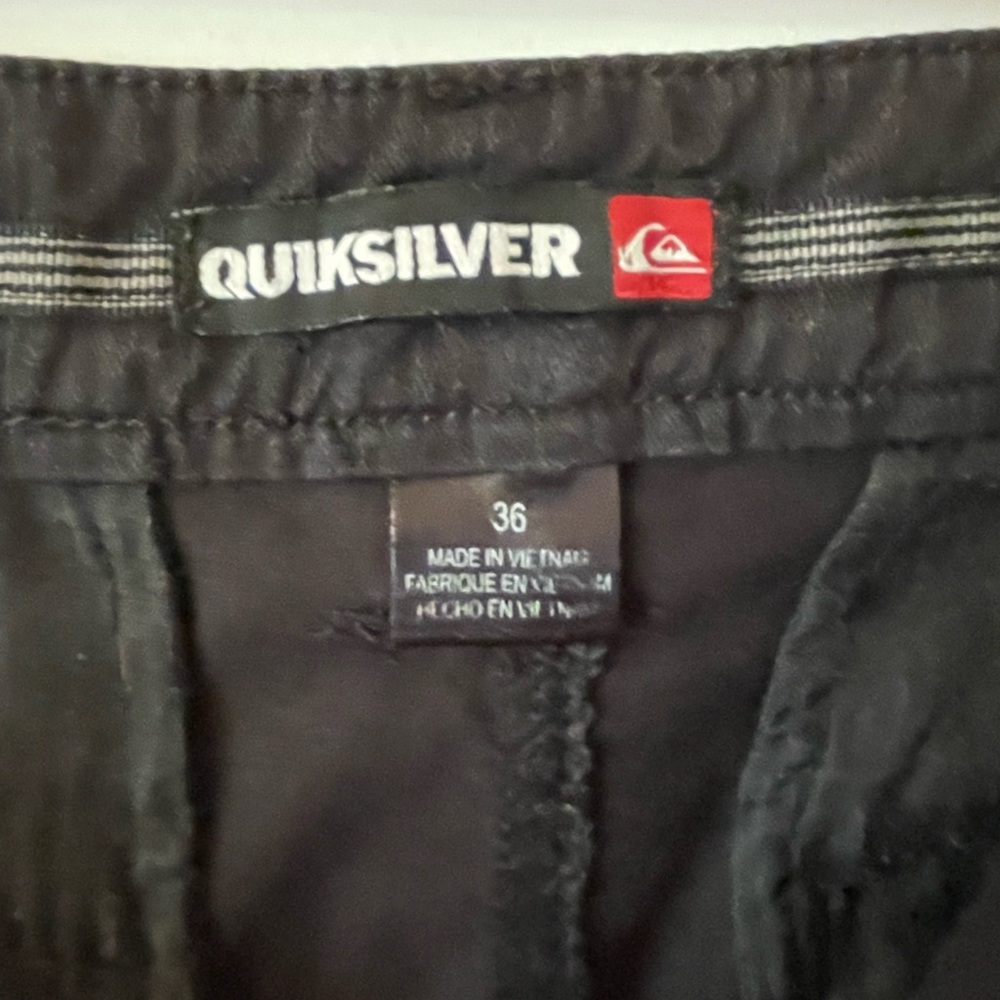 36” waist. 11” inseam men’s shorts